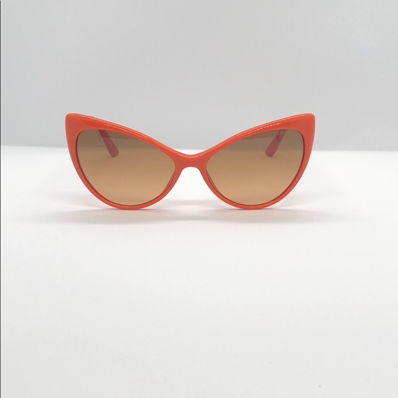 Tom Ford Accessories - **SOLD** ⭐️HOST PICK⭐️ NWB TOM FORD Sunglasses